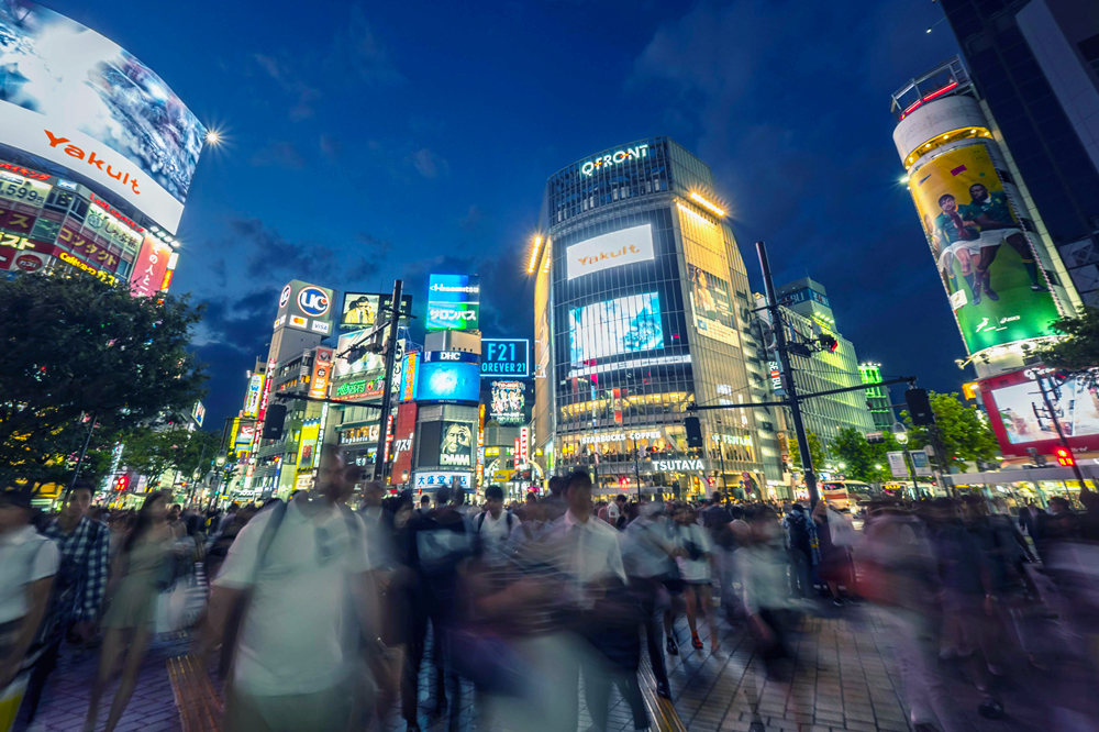 Crowd_of_people_Shibuya Crowd of people in Shibuya